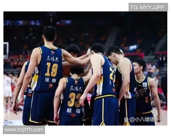 CBA青岛对阵深圳精彩集锦回顾与赛后分析